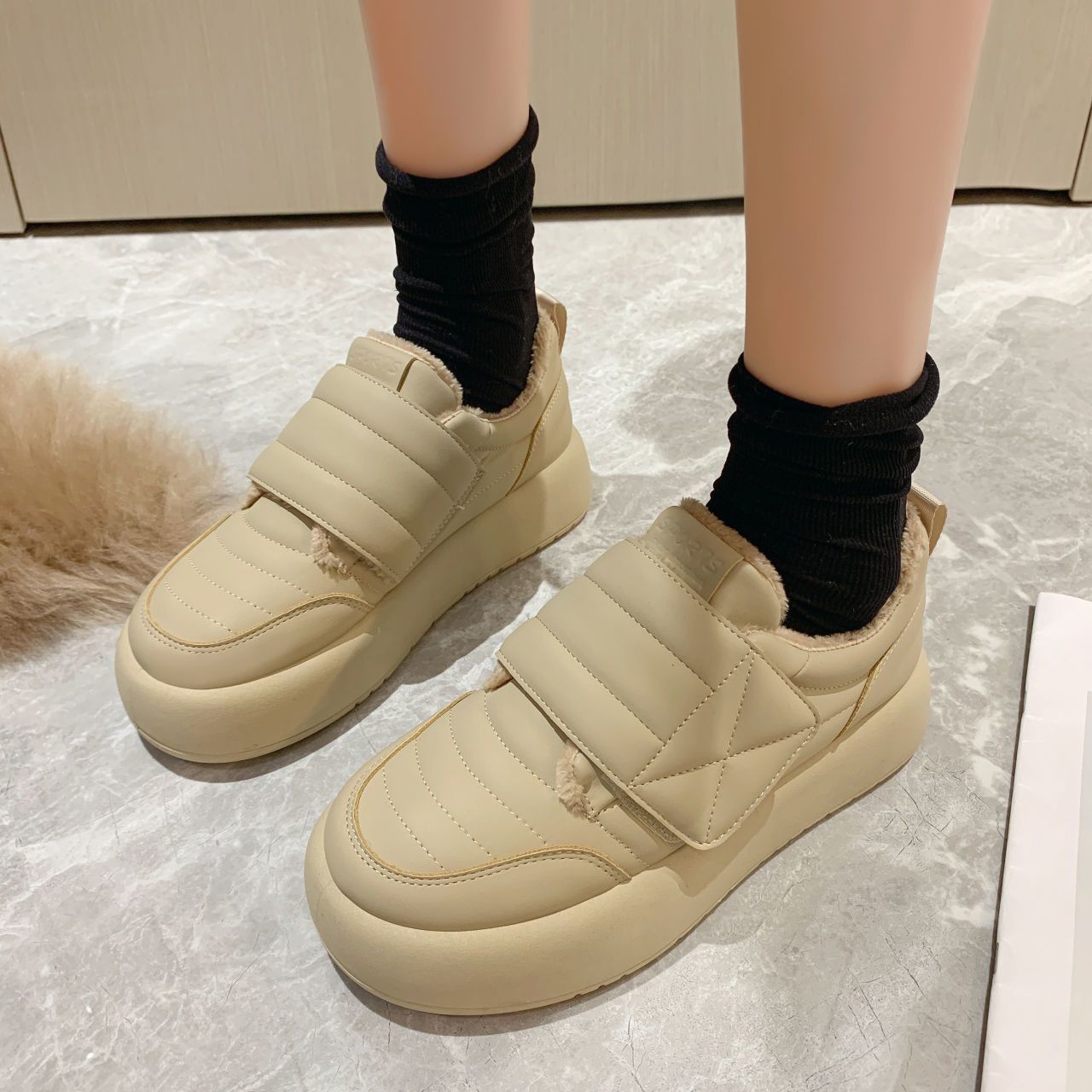 Women'S Fashion Velcro Sneakers - 부드러운 화이트 도쿄 패션 따뜻한 플란넬