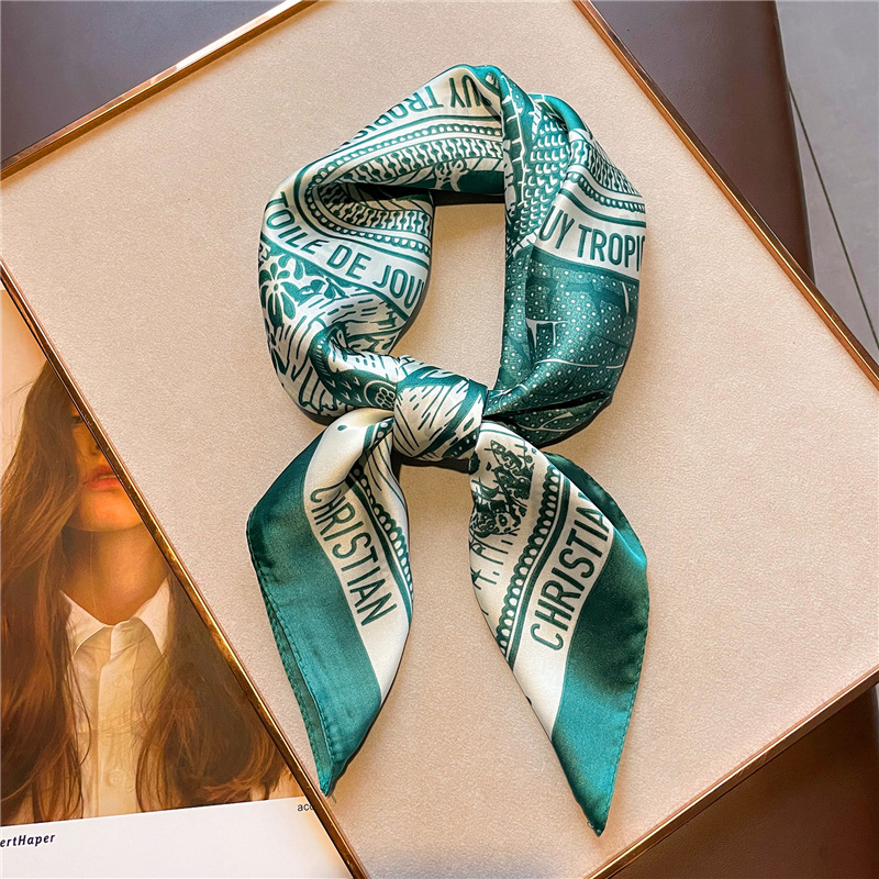 Women Fashion Necktie - 편지 인쇄 실크 새틴 손수건 여성