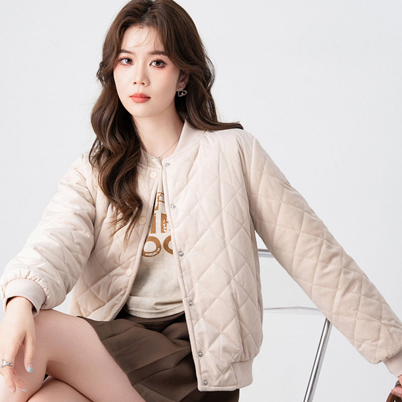 2025 신상 여성용 짧은 겨울 퀼팅 재킷 한국 패션  - Women'S Fashion Quilted Jacket 리뷰 및 가격